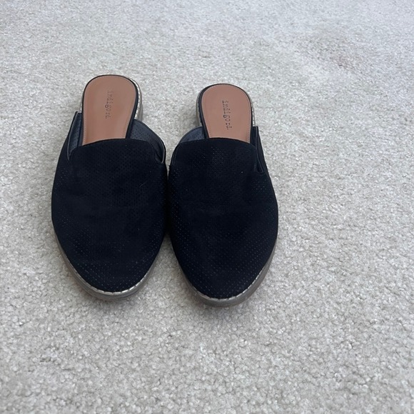 Indigo Shoes - Indigo Rd. Black Mules Perforated Slip On Loafers Casual Shoes Size 9.5
